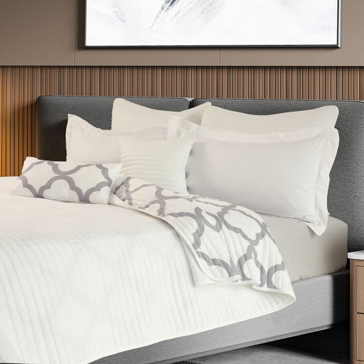 Royal Comfort Bamboo Cooling Reversible 7pc Comforter Set - King - White